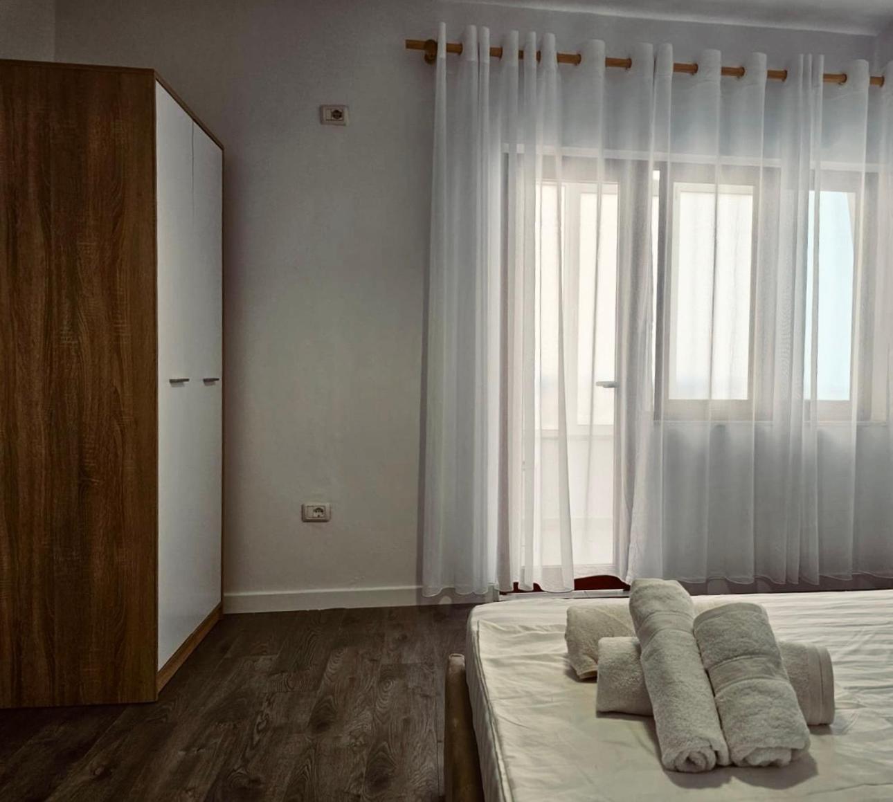 Hi5 Rooms Tirana Eksteriør billede