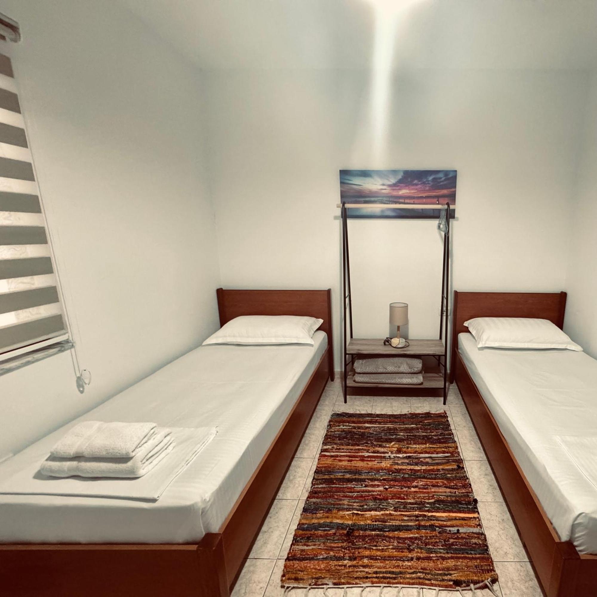Hi5 Rooms Tirana Eksteriør billede